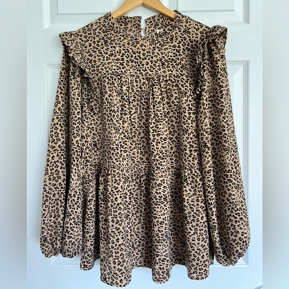 NWT size large Jodifl Leopard print ruffle long sleeve blouse.